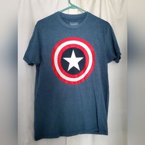 Men's captain America Shield t-shirt